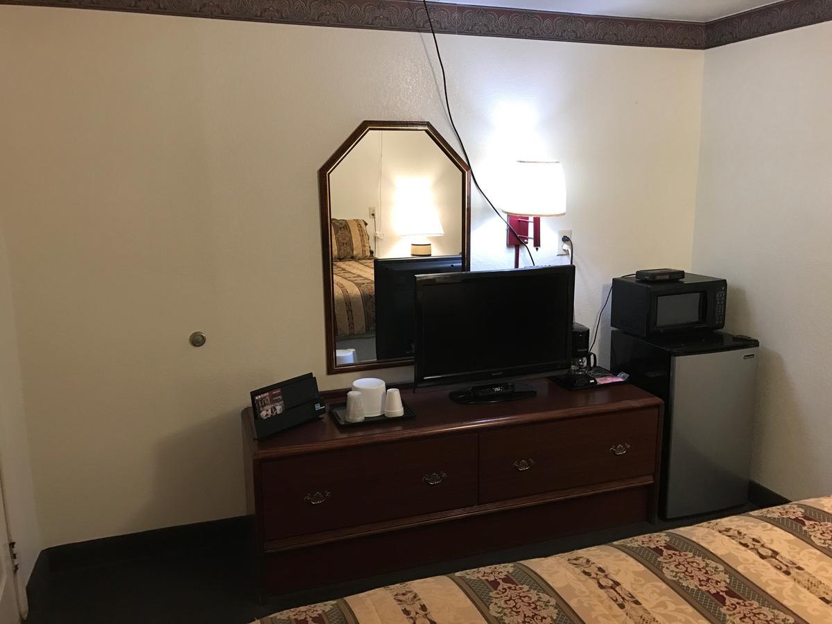 Budget Inn Of Brownfield المظهر الخارجي الصورة